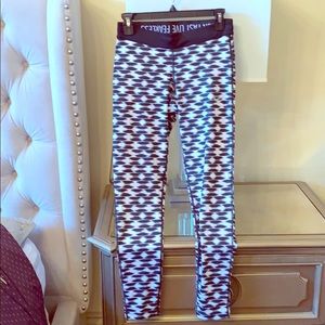 Nike Dri-FIT *New-No Tags 707236-010 Legging